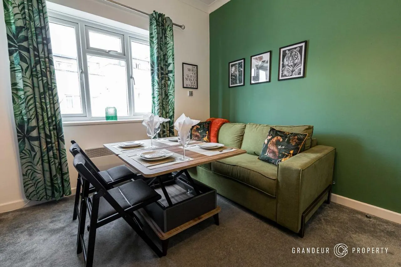 Lorne Park Landings By Grandeur Property Bournemouth United Kingdom