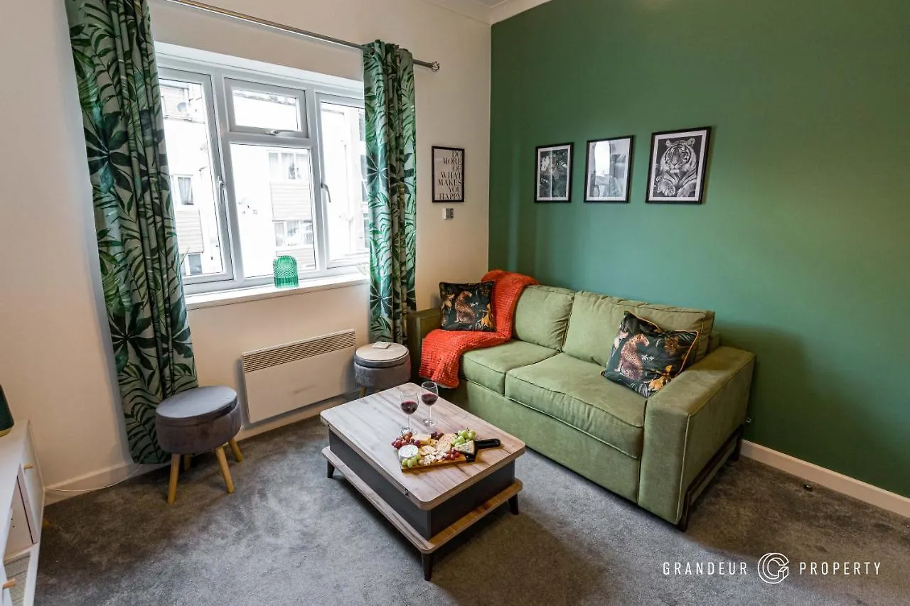 Apartment Lorne Park Landings By Grandeur Property Bournemouth